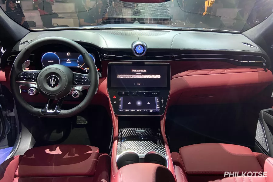 2024 Maserati Grecale interior
