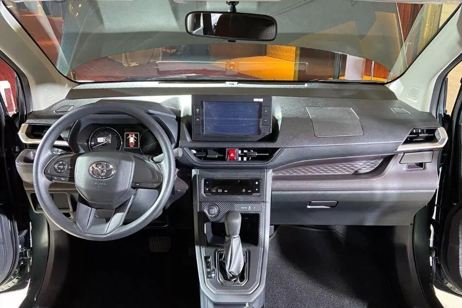 A picture of the interior of the new Avanza