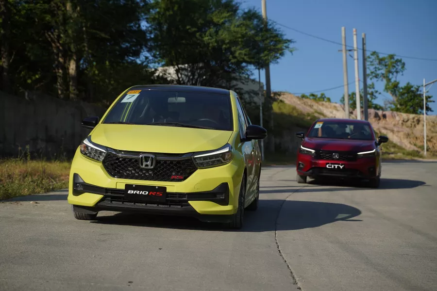 A picture of the Honda Brio and Honda City sedan. 