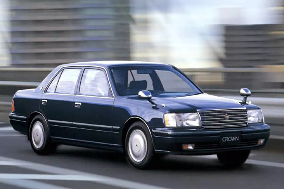 A picture of a Toyota Crown on the road