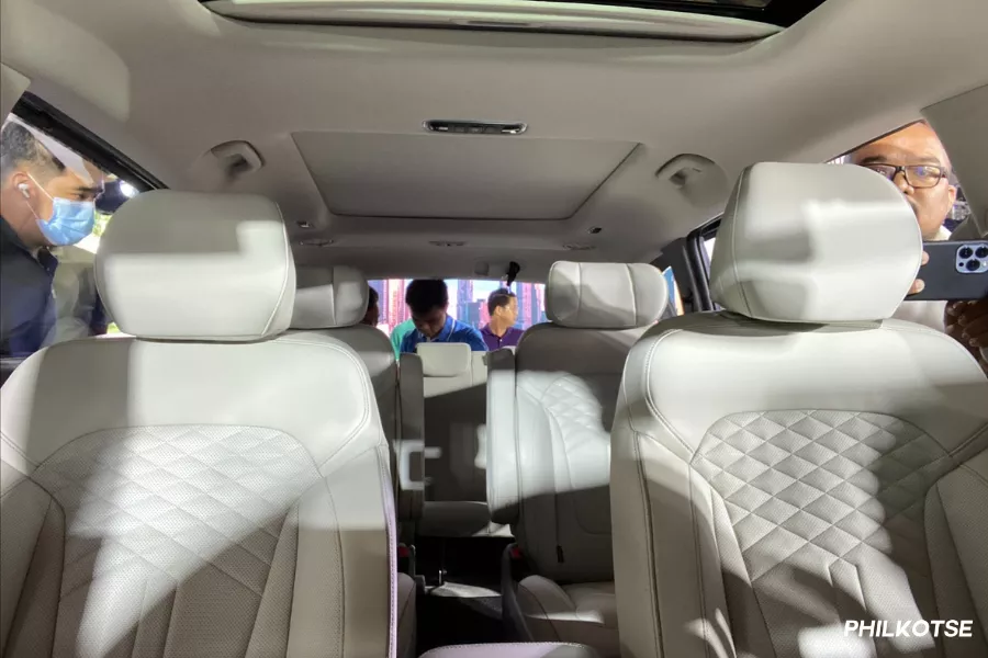 The Custin's power sunroof comes with a one-touch safety feature Custin power sunfroof