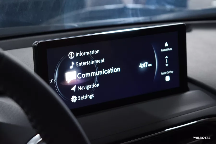 Closer look at the updated MX-5's new nfotainment system display Closer look at the updated MX-5's new nfotainment system display