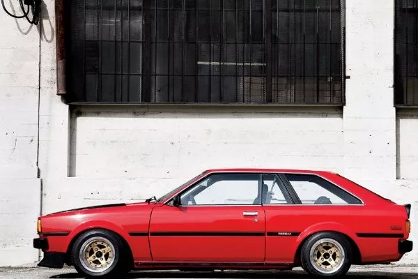 80s corolla dx on the road