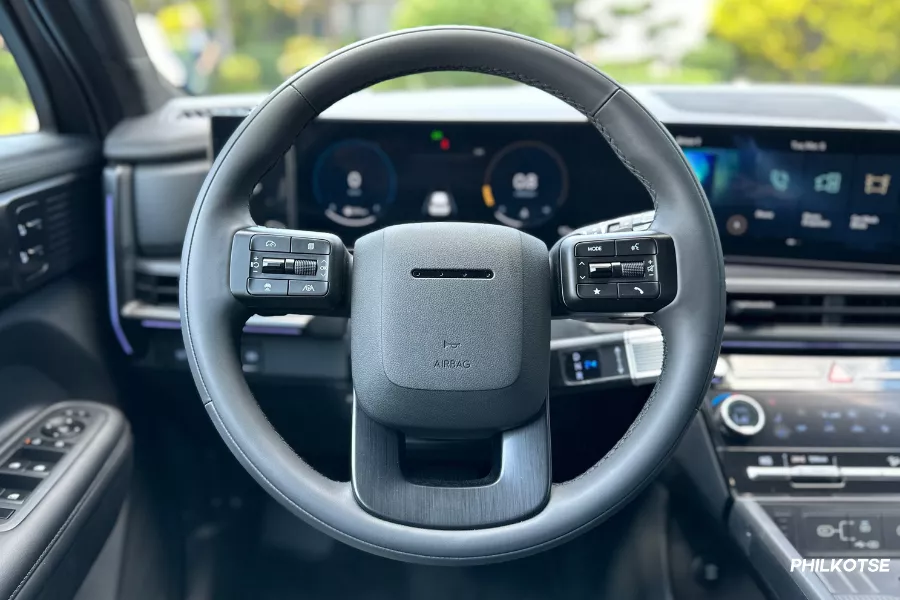 Steering wheel and dash Santa Fe