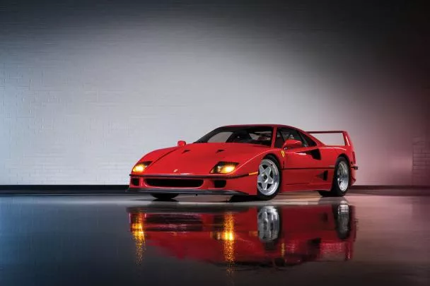 ‘91 F40 angular front