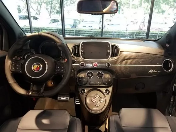 Abarth 695 Rivale dashboard area