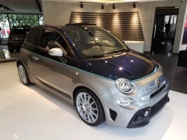 Abarth 695 Rivale angular front