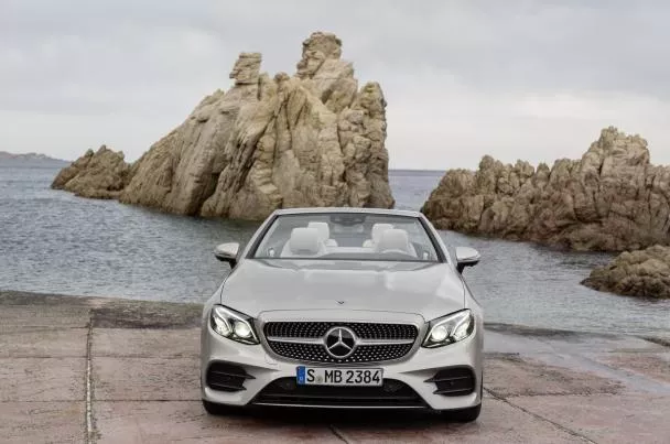 Front view of the 2018 Mercedes-Benz E-Class Cabriolet 