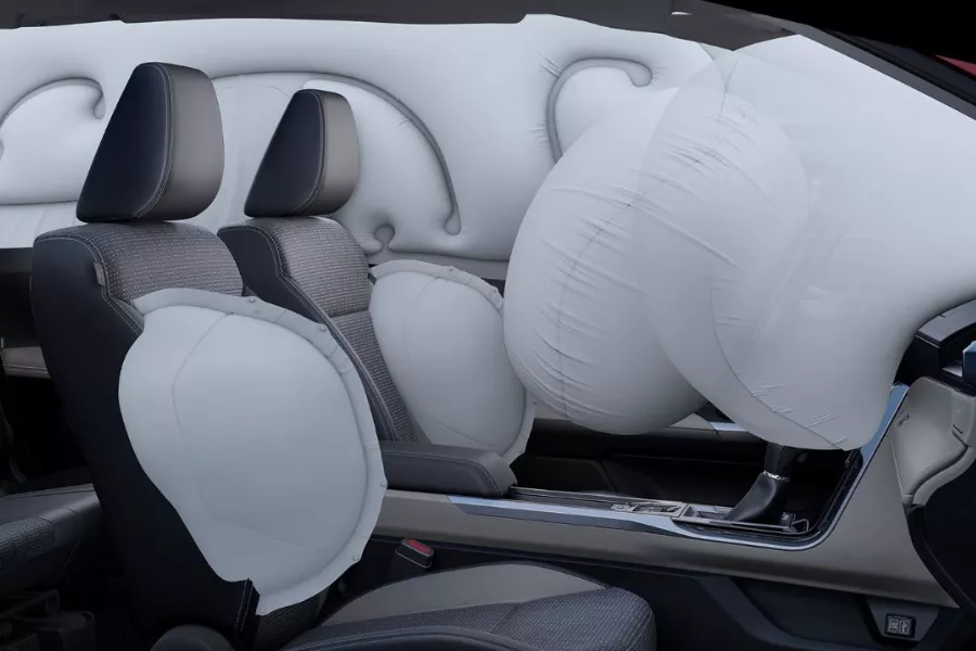 A picture of the Veloz's airbags mid-deployment.