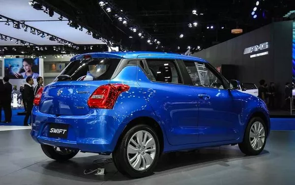 The rear view of 2018 Suzuki Swift