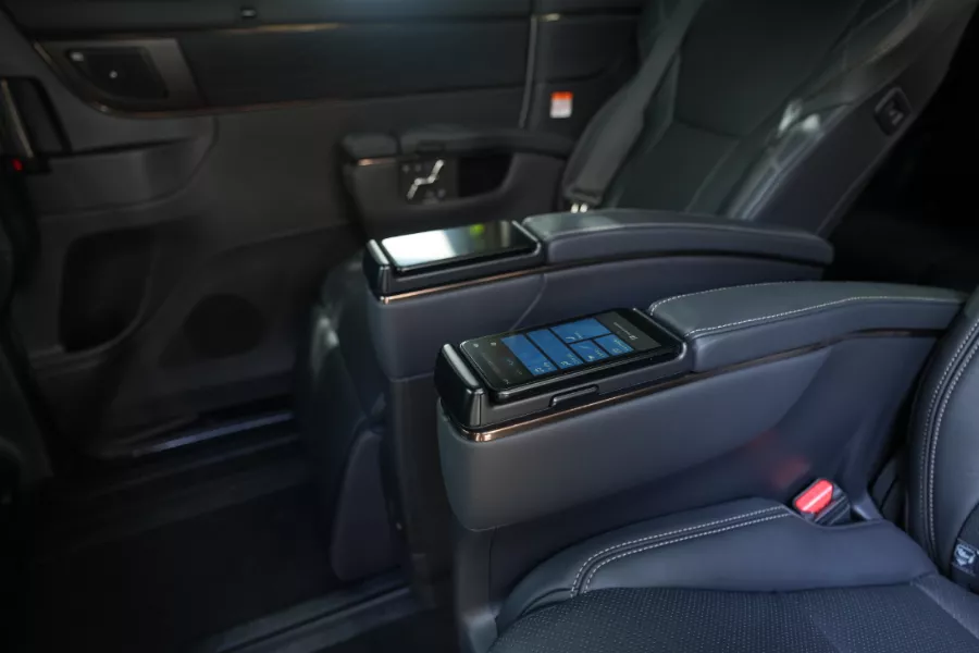 The second-row captain seats' remote controls 