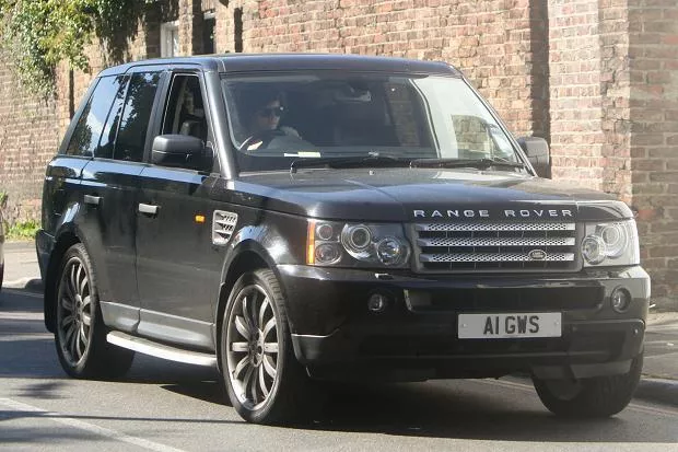 Range Rover Sport A black Range Rover Sport angular front view