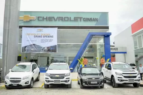 4 Chevrolet parking in front of the new dealership in Gensan