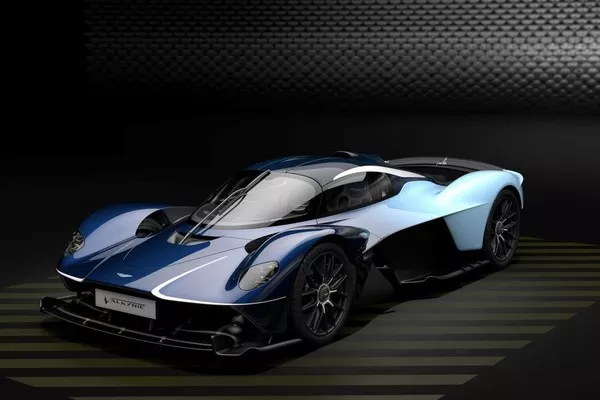 Aston Martin Valkyrie 2020