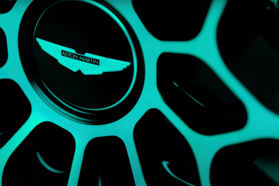 Aston Martin DBS wheel