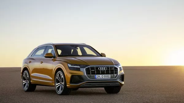 Audi Q8 2019 angular front