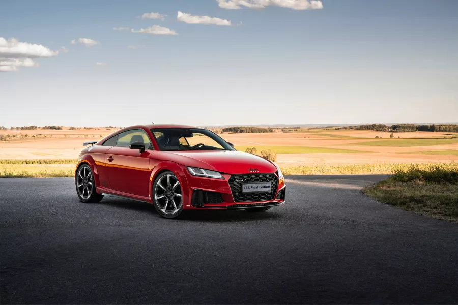 Audi TT front view