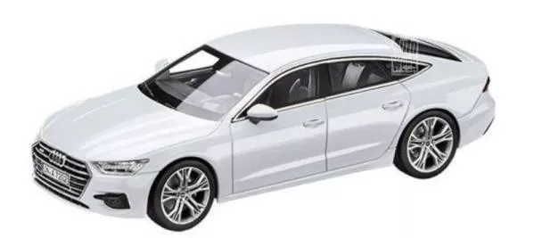 White Audi A7 Sportback 2018 scale model