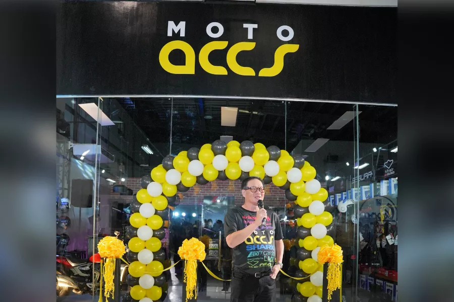 A picture of Willy Tee Ten, Autohub Group President at the Moto ACCS Greenhills opening.