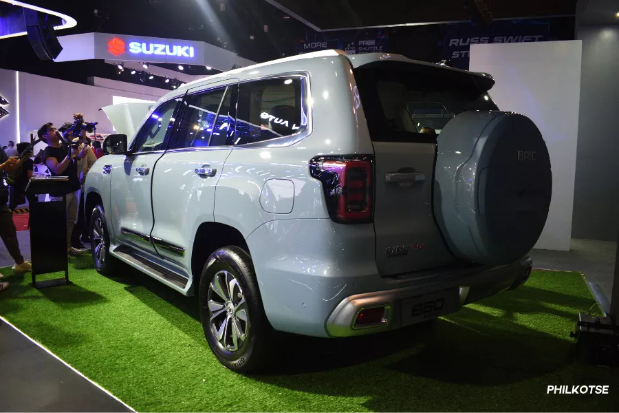 The B80 from the rear