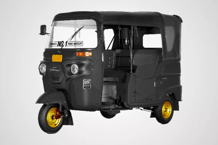 Bajaj Black Bida Edition front view