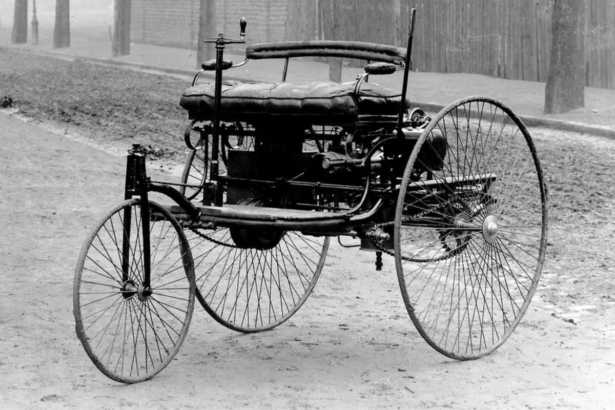 A picture of the Benz Patent Wagon