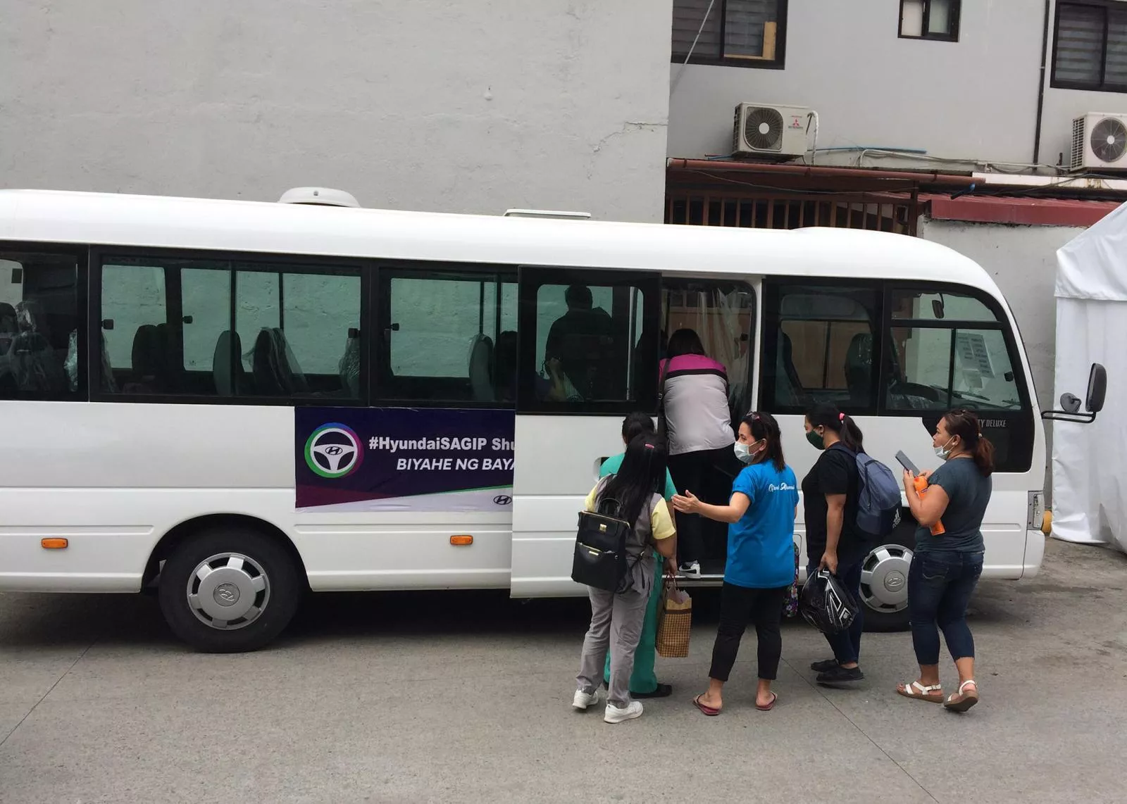 Hyundai County Free Shuttle Service