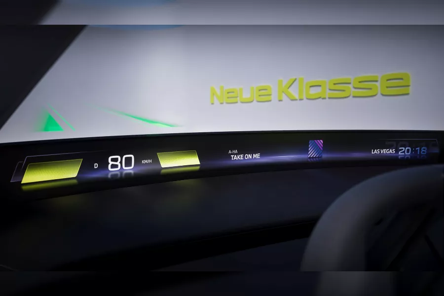 BMW head-up display for electric vehicles