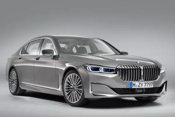 BMW 745e PHEV