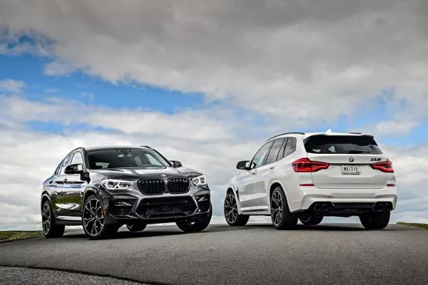 bmw-x3-and-x4-on-the-road