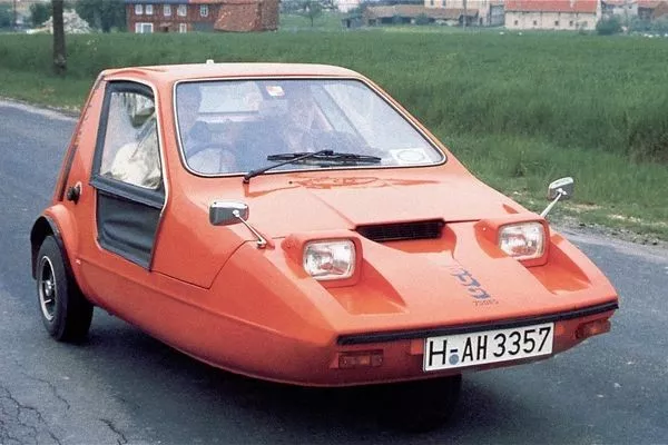 Bond Bug angular front