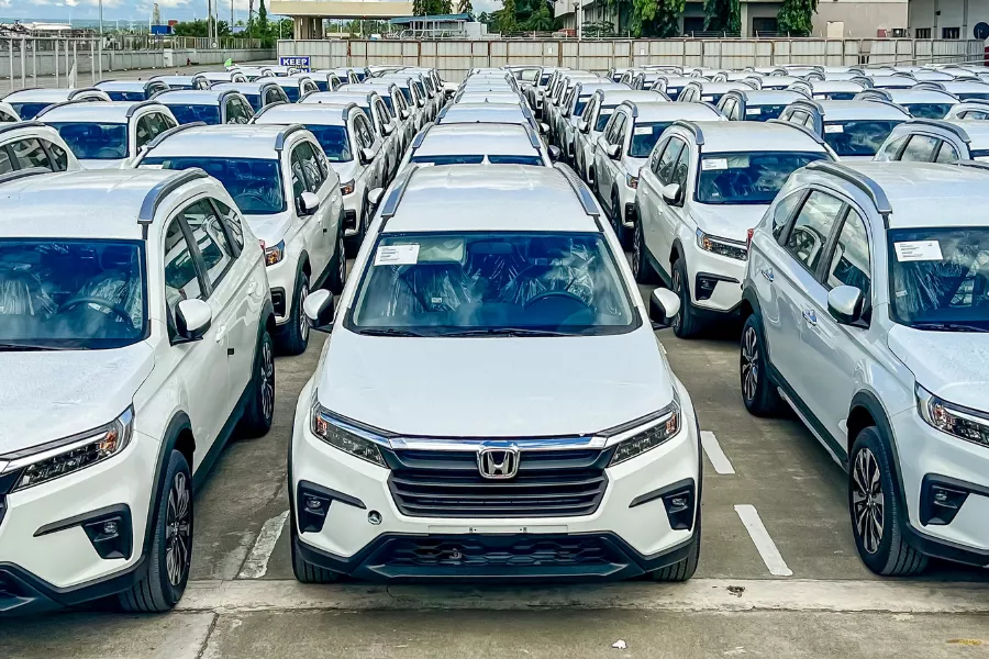 A picture of the first batch of Honda BR-V units 