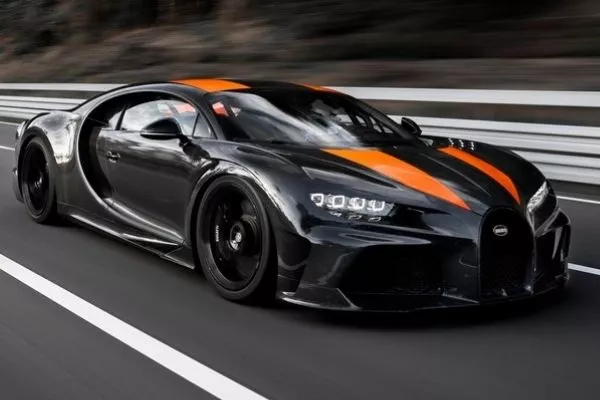 Bugatti Chiron Super Sport 300+