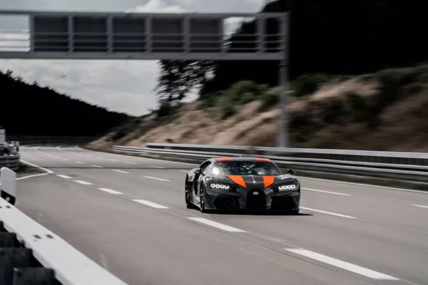 A picture of the Chiron at the Ehra-Lessien track