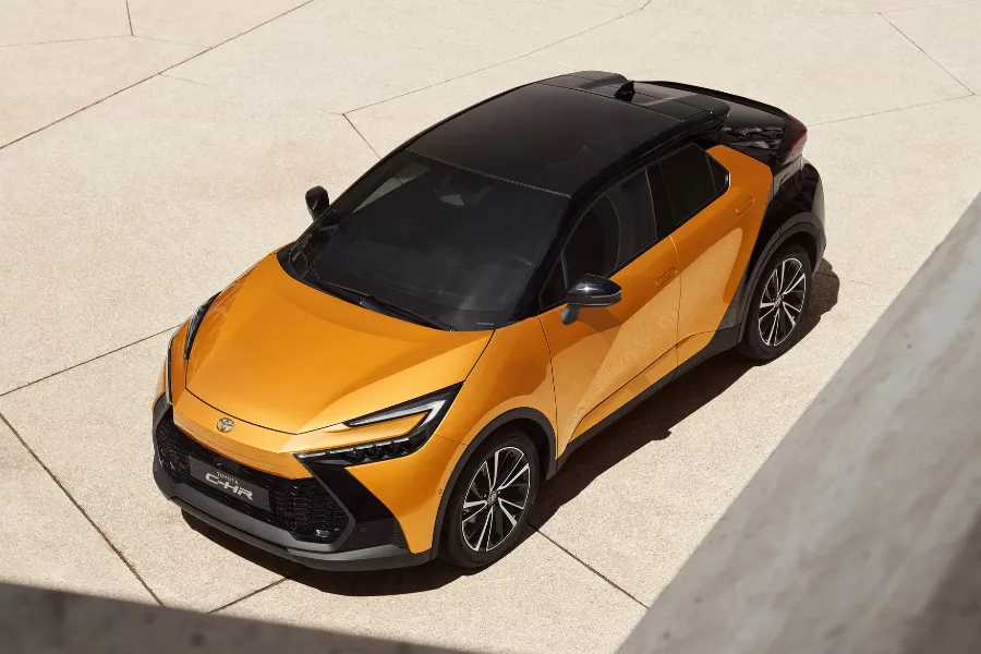 A picture of the top of the C-HR