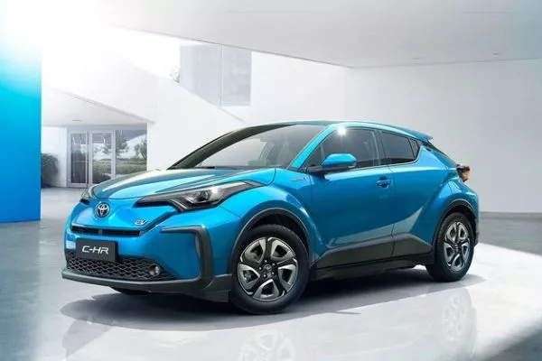 A picture of the Toyota C-HR EV.