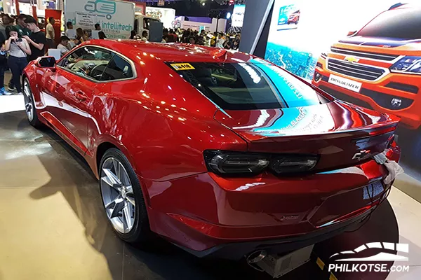 A shot of the Camaro 2.0's rear.