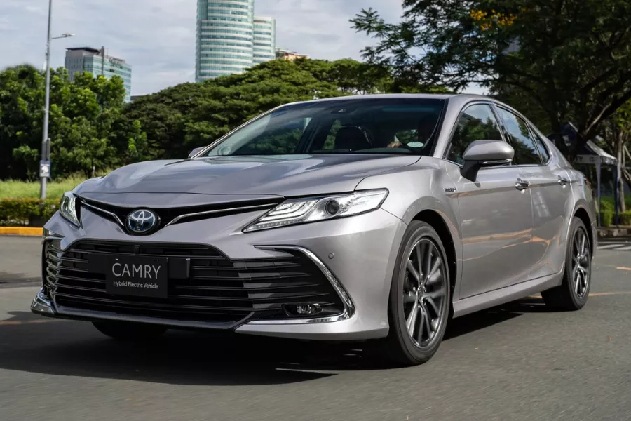 Toyota Camry [Photo: Toyota Motor PH, Facebook]