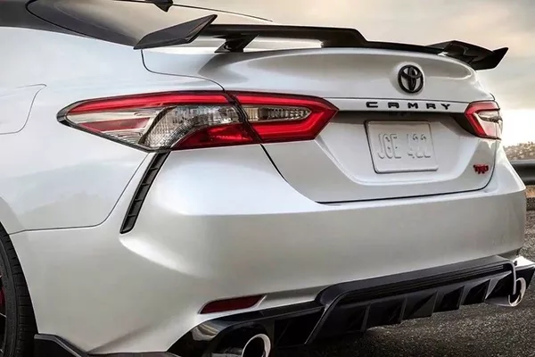 Toyota Camry TRD 2020 large wing