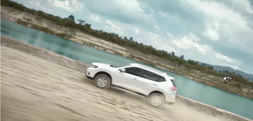 Nissan X-Trail X-Scape with a GPS Tracking Drone