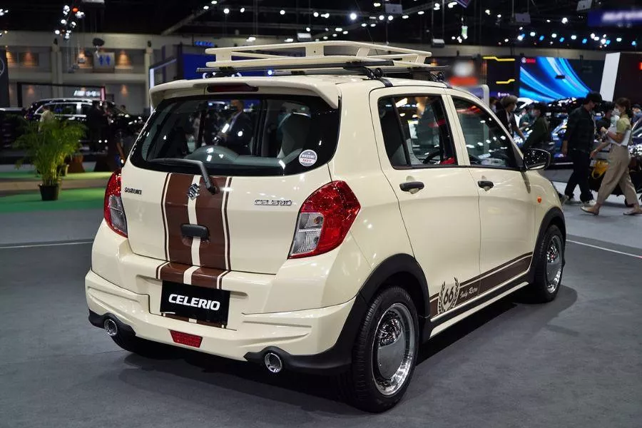 A picture of the rear of the retro Suzuki Celerio
