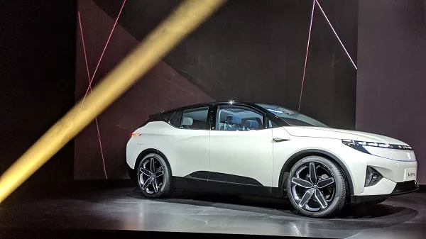 The M-Byte will go on sale at the end of 2019 Byton M Byte