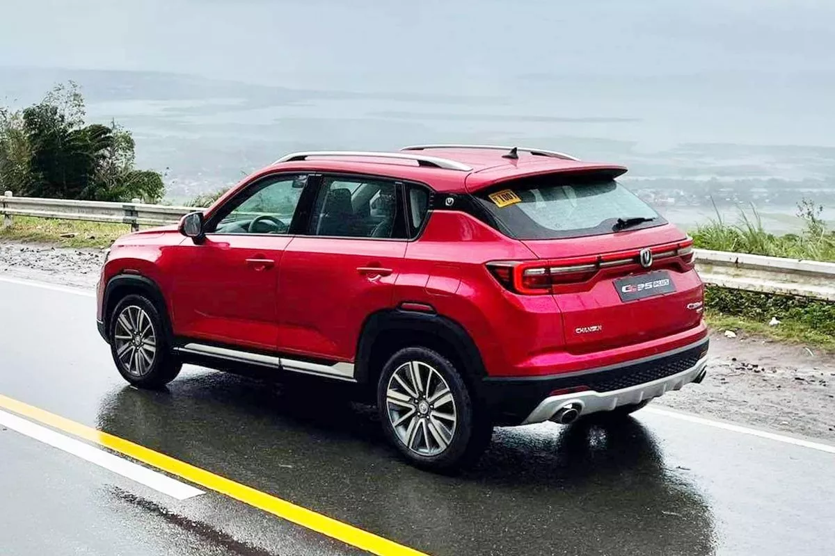Changan CS35 rear view