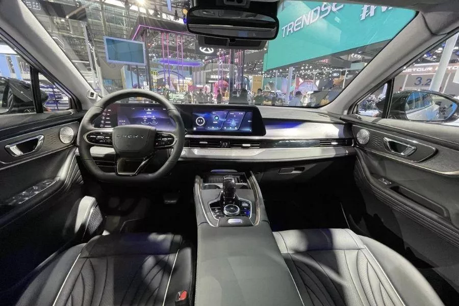 Chery Omoda 5 interior view