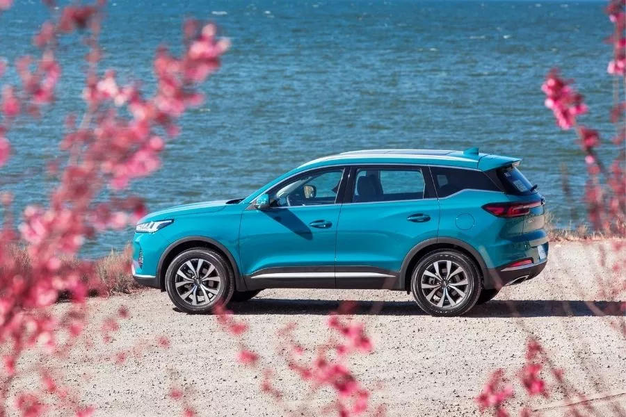 Chery Tiggo 7 Pro side view