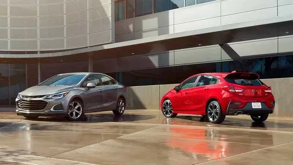 Chevrolet Cruze 2019 sedan and hatchback