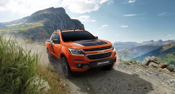 Chevrolet Colorado High Country Storm 2018 angular front