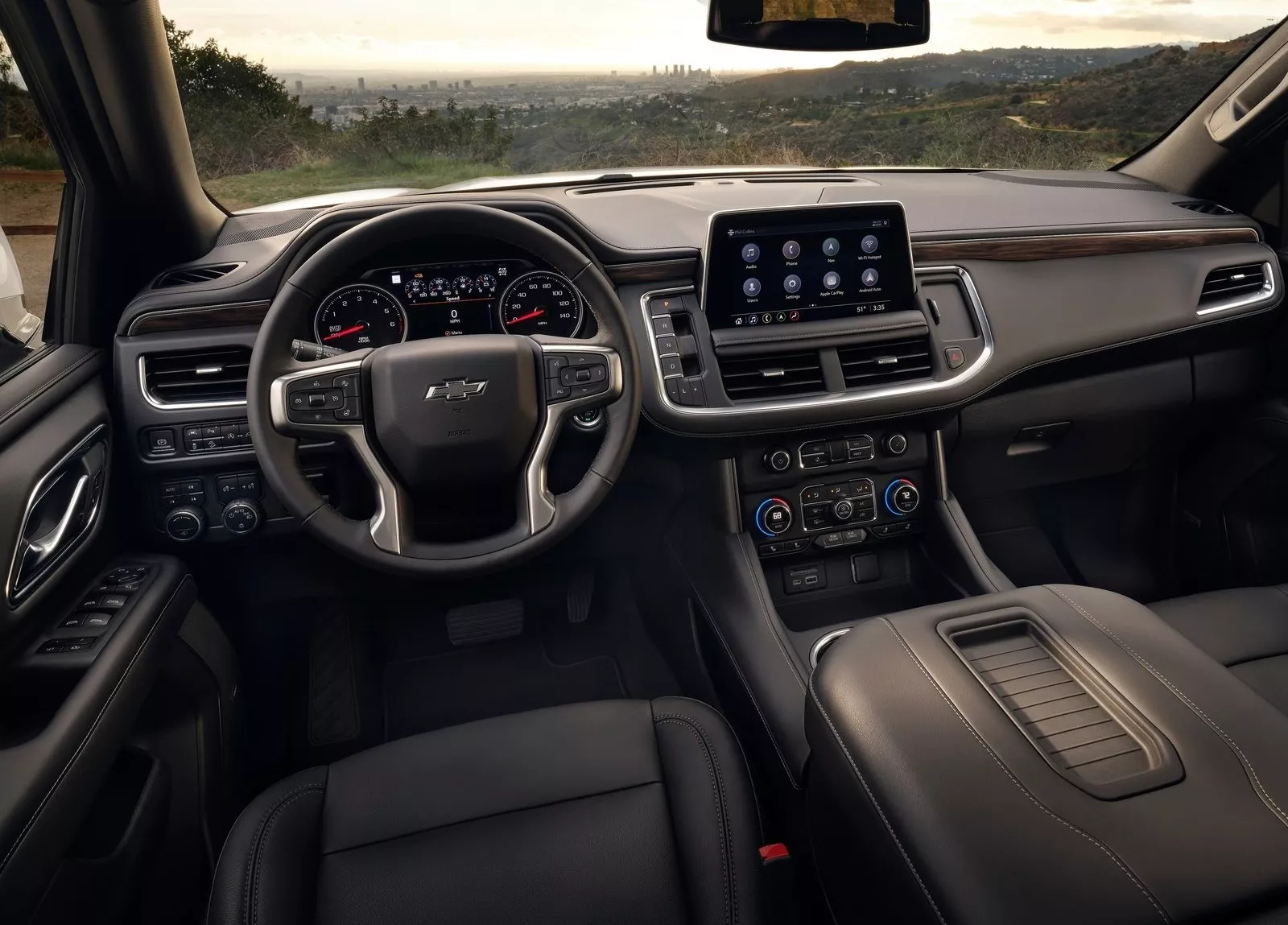 2021 Chevrolet Tahoe interior view