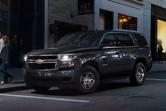 2020 Chevrolet Tahoe front view