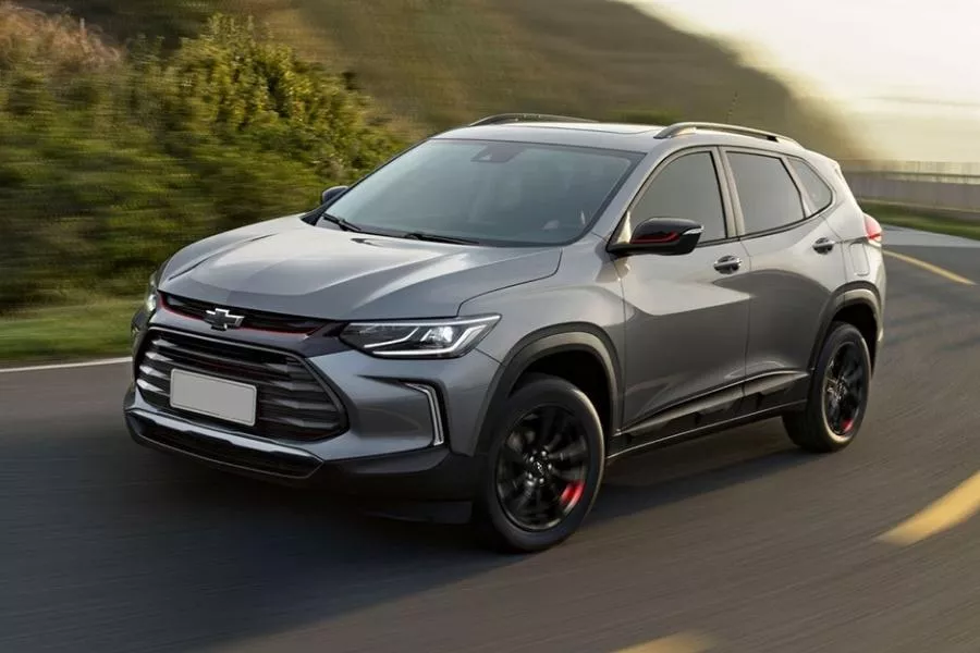 Chevrolet Tracker front view